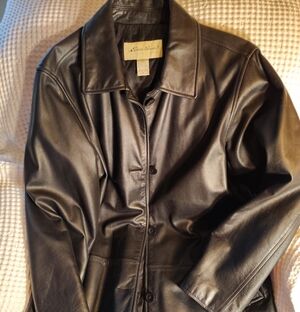 Eddie Bauer Men's Black Leather Mid-length Jacket With Lining